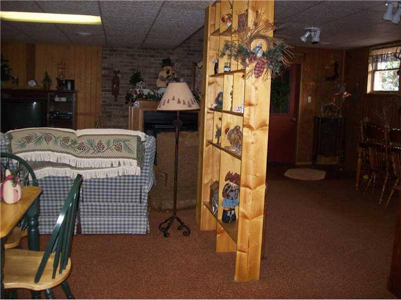 174 Kendi Road Mount Pleasant, PA 15666 - Photo 17 of 22 Family Room.