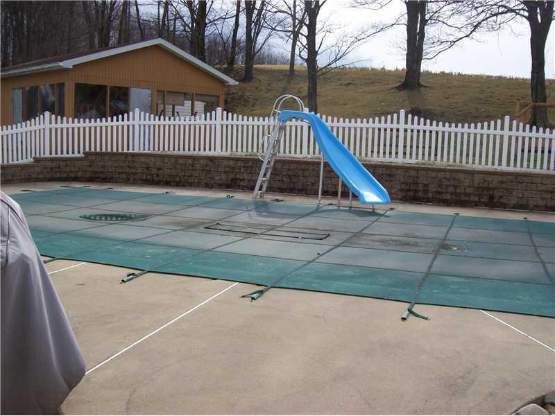 174 Kendi Road Mount Pleasant, PA 15666 - Photo 20 of 22 Swimming Pool/Hot Tub/Sauna.