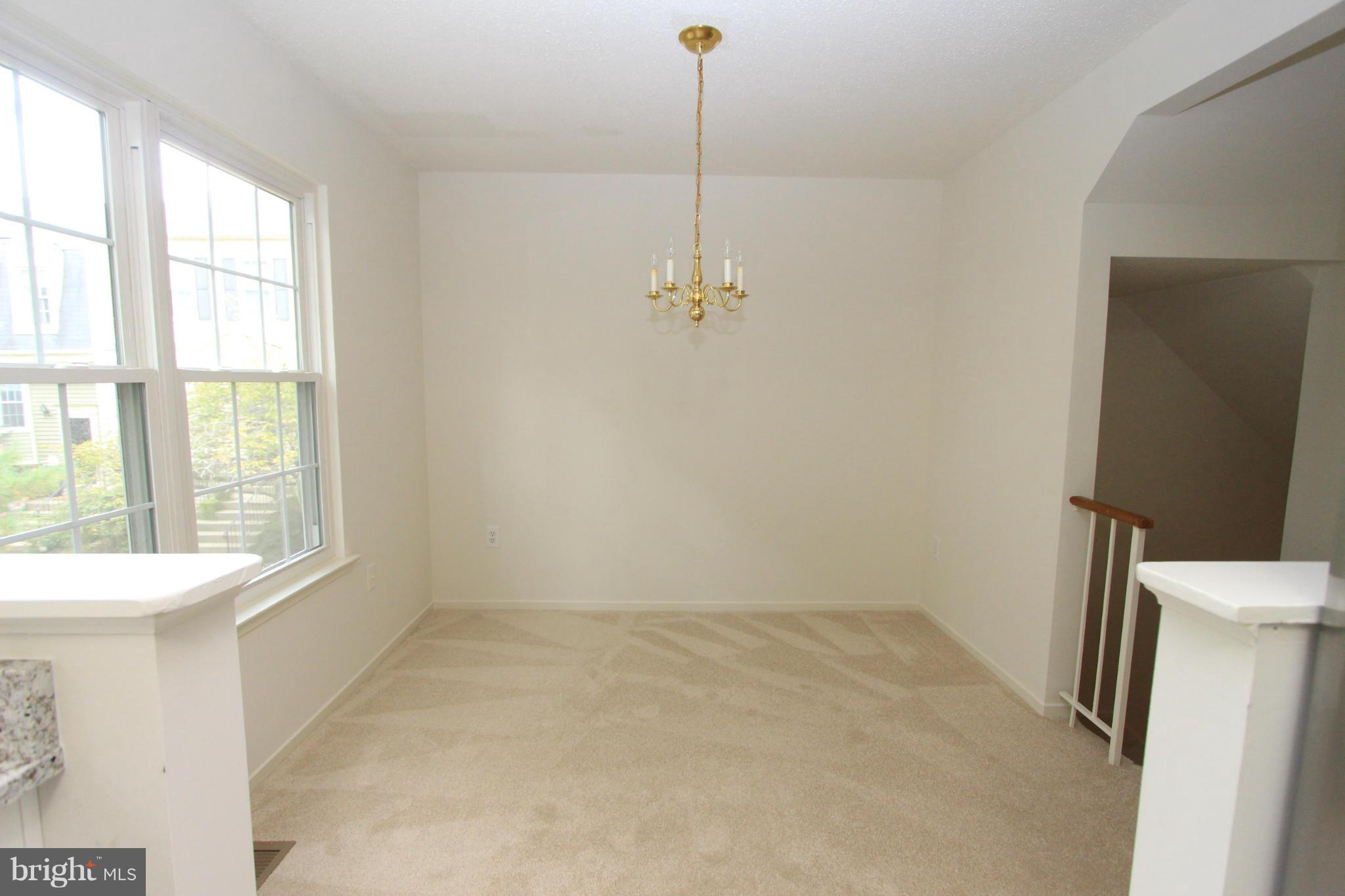 2318 Hunters Square Court Reston, VA 20191 - Photo 7 of 28 Dining Room