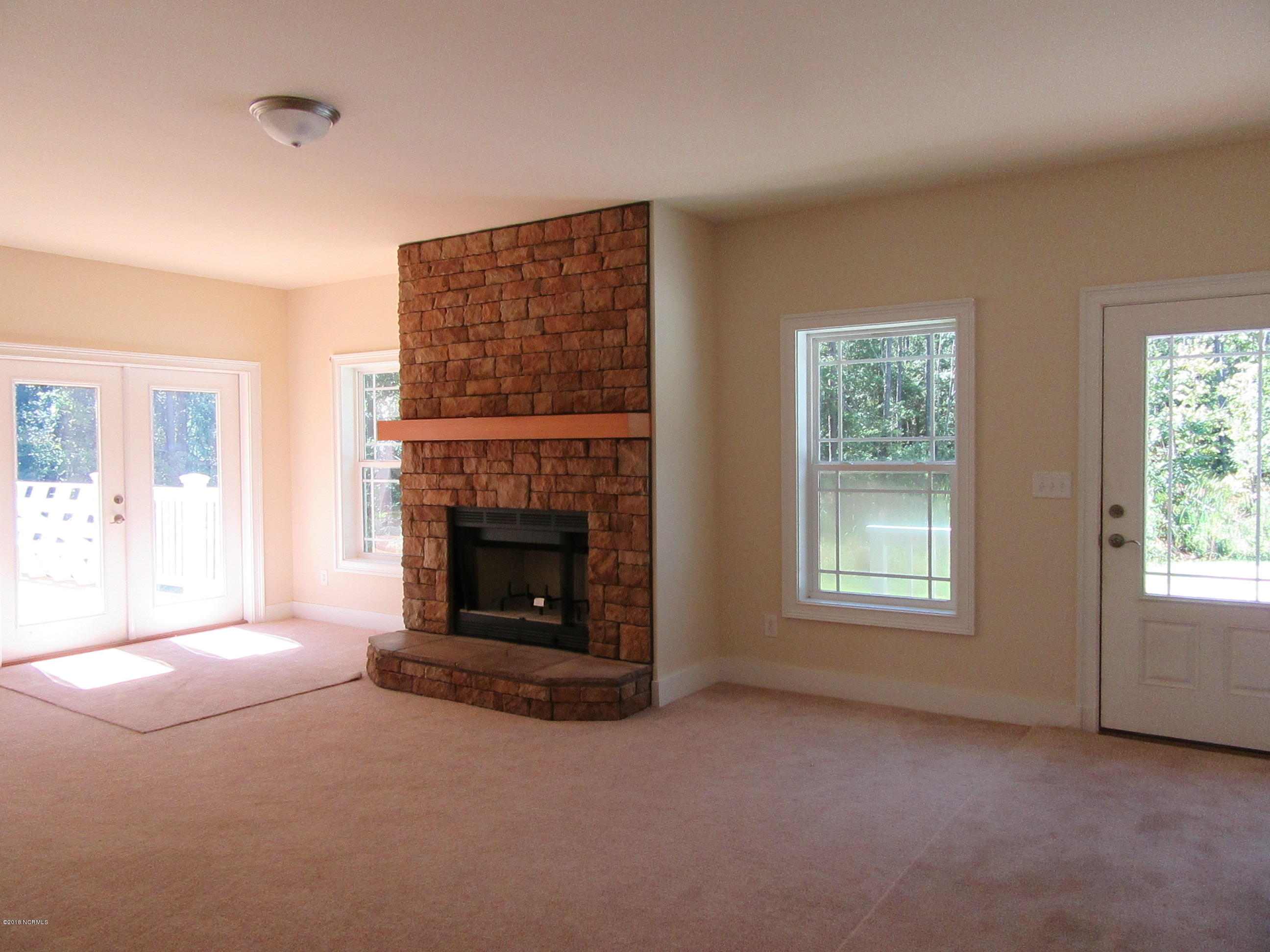 327 Bay Shores Road Merritt, NC 28556 - Photo 13 of 42 Family Room