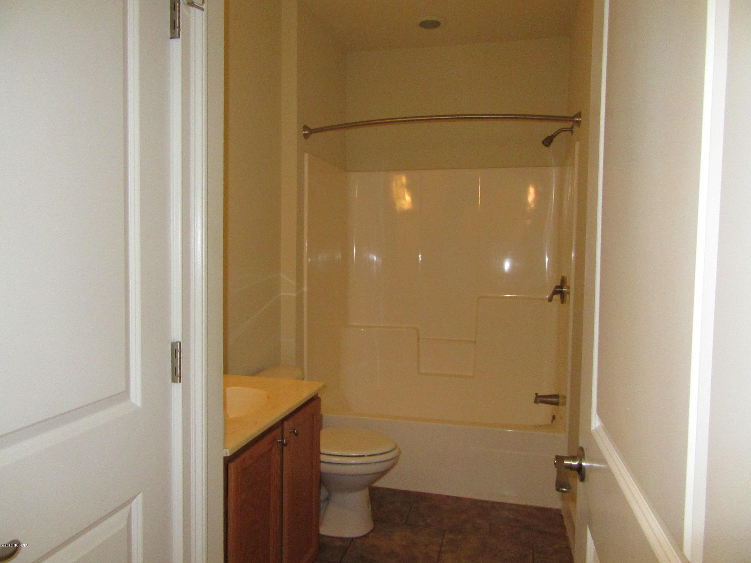 327 Bay Shores Road Merritt, NC 28556 - Photo 29 of 42 Guest Bathroom #2