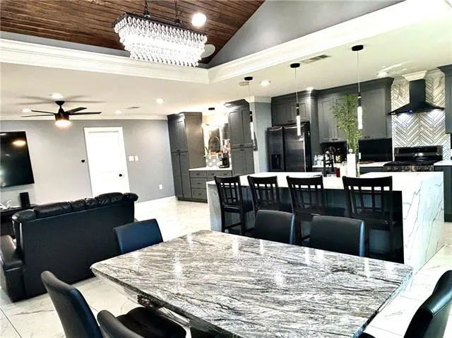 $2,400 | 6801 Glenn Street, Metairie, LA 70003