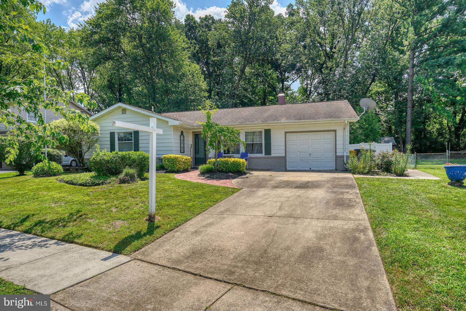 955 Fall Ridge Way Gambrills, MD 21054 - Photo 2 of 38 Gallery Image 2