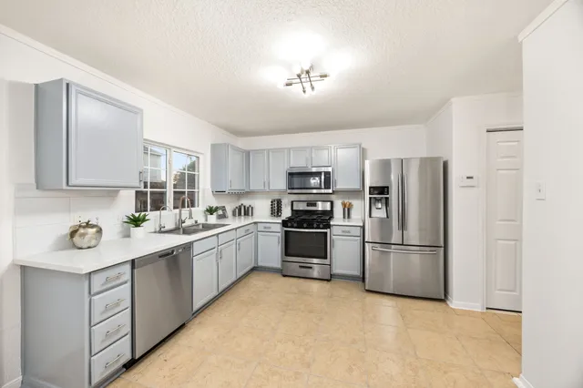 $279,900 | 19627 Lighthouse Scene Lane, Cypress, TX 77433