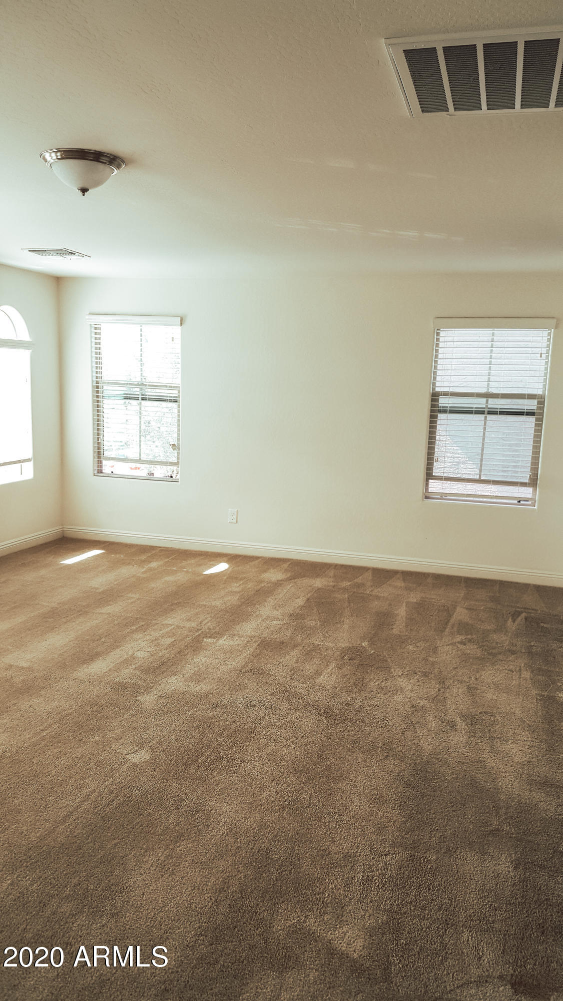 2587 North Riley Road Buckeye, AZ 85396 - Photo 6 of 22 riley%20masterbedroom