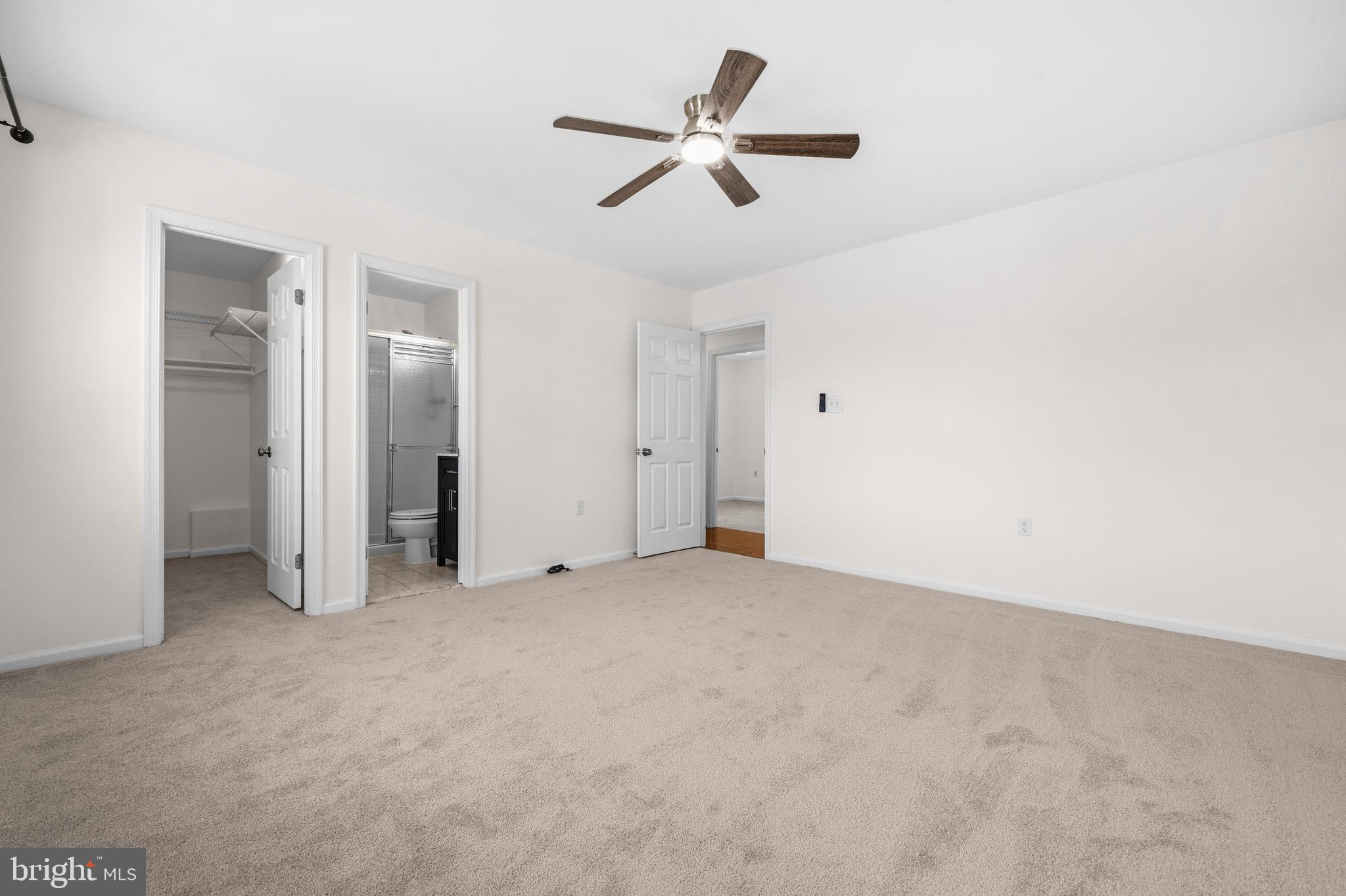 5 Coatbridge Court Olney, MD 20832 - Photo 17 of 49 wooden floor in an empty room