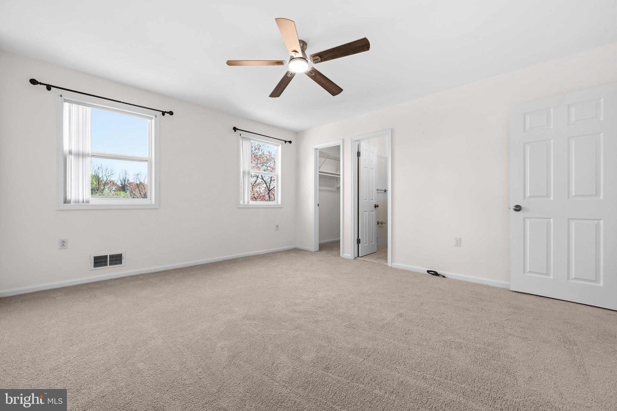 5 Coatbridge Court Olney, MD 20832 - Photo 18 of 49 a view of an empty room with a window