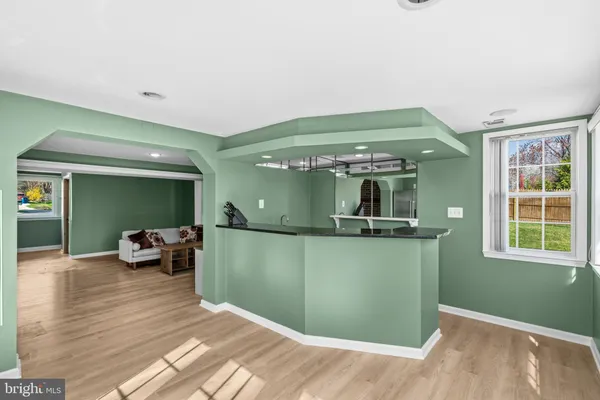 $725,000 | 5 Coatbridge Court, Olney, MD 20832