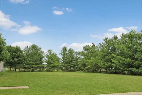 $28,500 | Lot 67 Hawthorne Drive, Sullivan, IL 61951