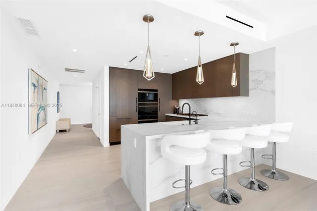 $2,850,000 | 1116 North Ocean Boulevard, Unit 504, Pompano Beach, FL 33062