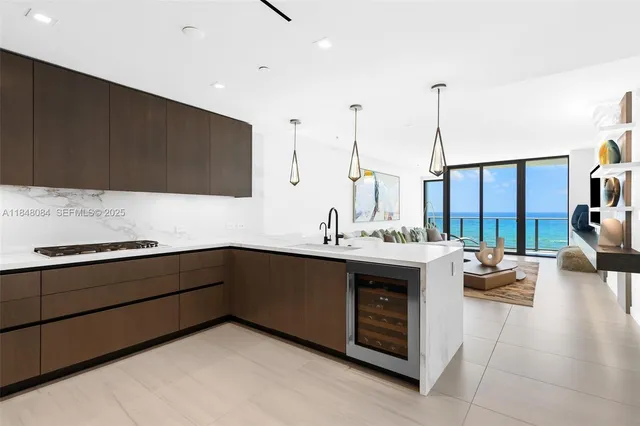 $2,850,000 | 1116 North Ocean Boulevard, Unit 504, Pompano Beach, FL 33062