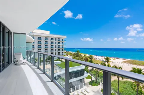 $2,850,000 | 1116 North Ocean Boulevard, Unit 504, Pompano Beach, FL 33062