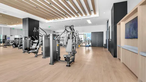 $2,850,000 | 1116 North Ocean Boulevard, Unit 504, Pompano Beach, FL 33062