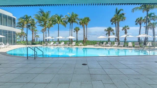 $2,850,000 | 1116 North Ocean Boulevard, Unit 504, Pompano Beach, FL 33062