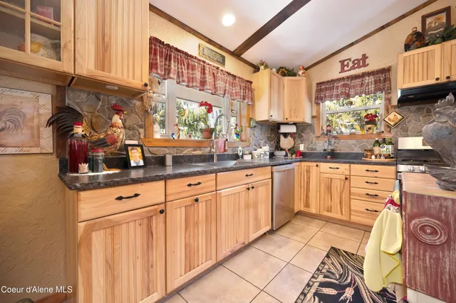 $749,000 | 629 Flat Creek Road, St. Maries, ID 83861