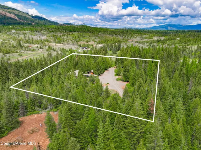 $749,000 | 629 Flat Creek Road, St. Maries, ID 83861
