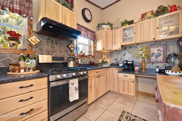 $749,000 | 629 Flat Creek Road, St. Maries, ID 83861