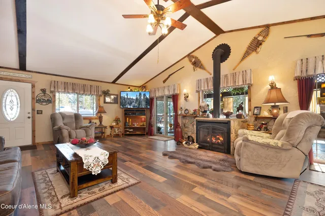 $749,000 | 629 Flat Creek Road, St. Maries, ID 83861