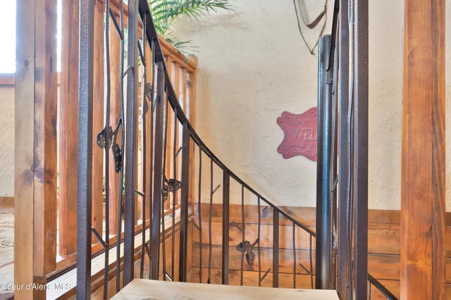 $749,000 | 629 Flat Creek Road, St. Maries, ID 83861