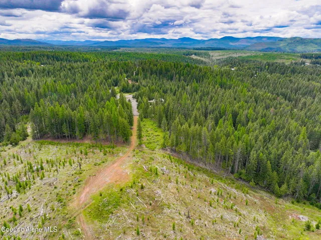 $749,000 | 629 Flat Creek Road, St. Maries, ID 83861