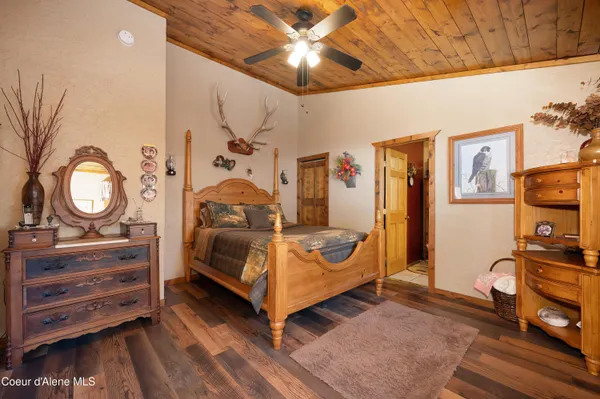 $749,000 | 629 Flat Creek Road, St. Maries, ID 83861