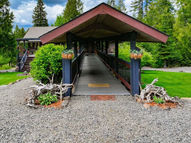 $749,000 | 629 Flat Creek Road, St. Maries, ID 83861