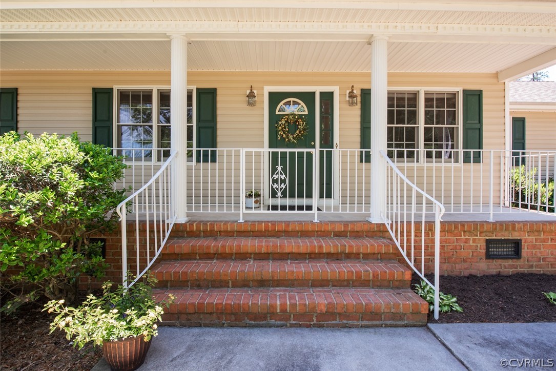 21417 Courthouse Road Dinwiddie, VA 23841 - Photo 38 of 50 a view of stairs and garden