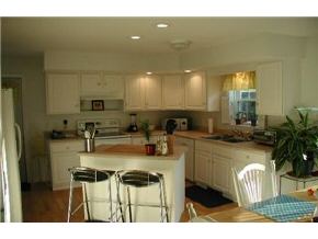 801 Center Road Lyndeborough, NH 03082 - Photo 3 of 9