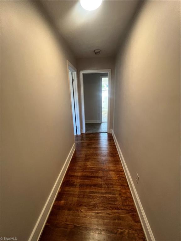 323 Coltrane Avenue High Point, NC 27260 - Photo 15 of 18 Front door entry hall