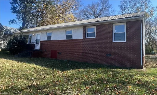 $1,850 | 323 Coltrane Avenue, High Point, NC 27260