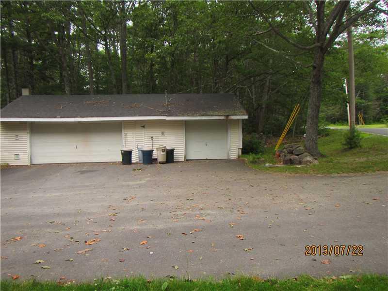 791 Main Road Westport Island, ME 04578 - Photo 10 of 20 Parking Lot/Garage.