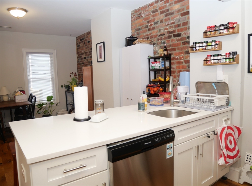 255 Paris Street, Unit 2 Boston, MA 02128 - Photo 2 of 13