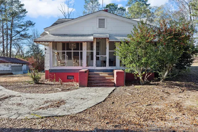 $200,000 | 2012 State Road 30, Chester, SC 29706