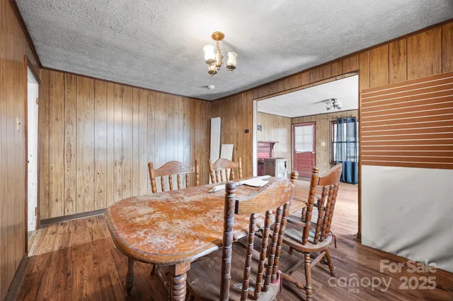 $200,000 | 2012 State Road 30, Chester, SC 29706