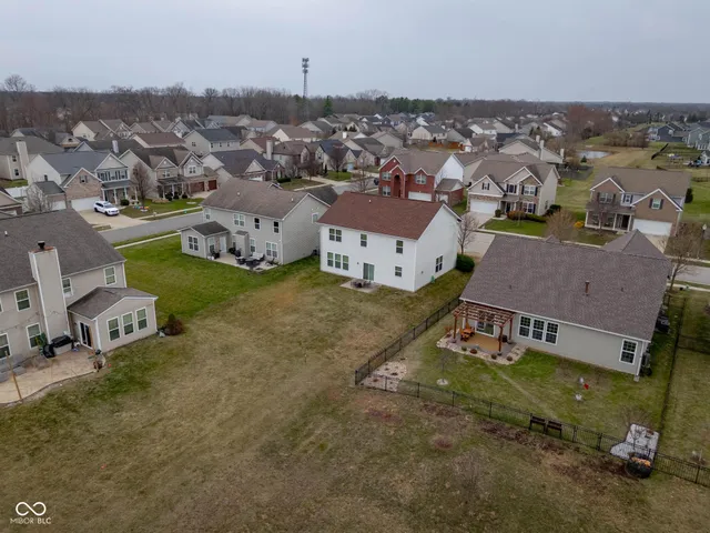 $374,000 | 8707 North Aspen Way, McCordsville, IN 46055