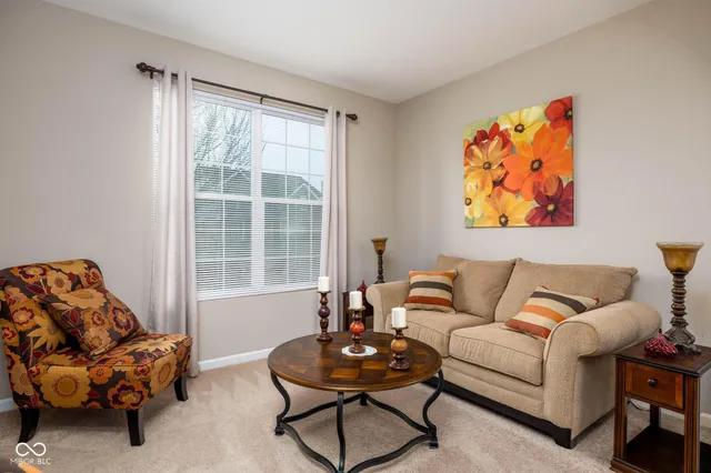 $374,000 | 8707 North Aspen Way, McCordsville, IN 46055