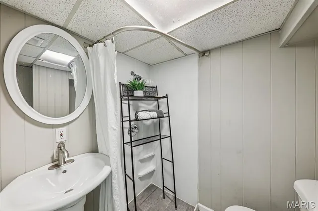 $299,900 | 1502 Bredell Avenue, St. Louis, MO 63117