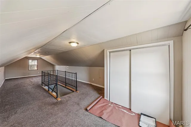 $299,900 | 1502 Bredell Avenue, St. Louis, MO 63117