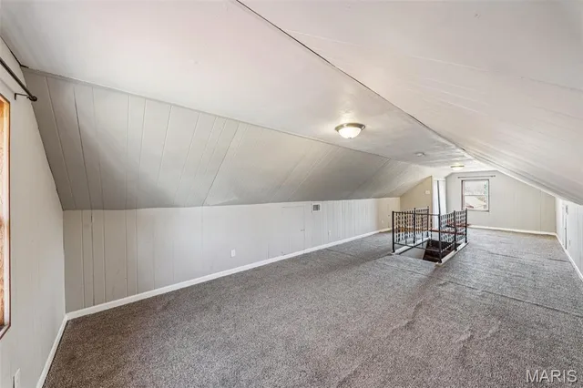 $299,900 | 1502 Bredell Avenue, St. Louis, MO 63117