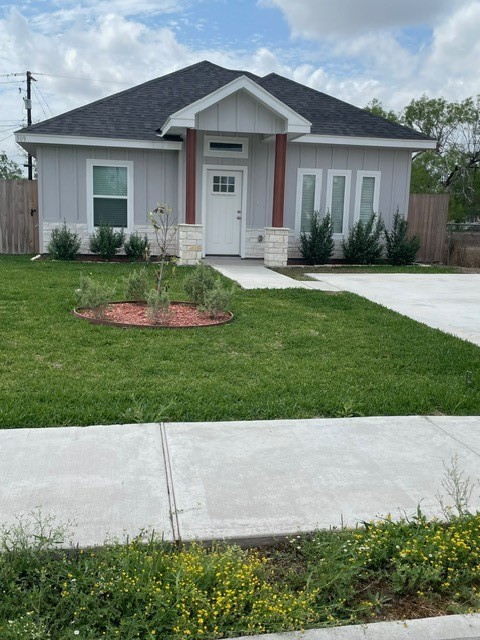 509 West Ragland Avenue Kingsville, TX 78363 - Photo 1 of 19