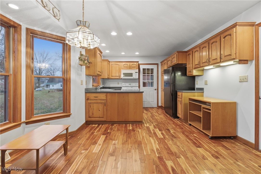100 South Street Rochester, OH 44090 - Photo 28 of 50 In law suite eat in kitchen