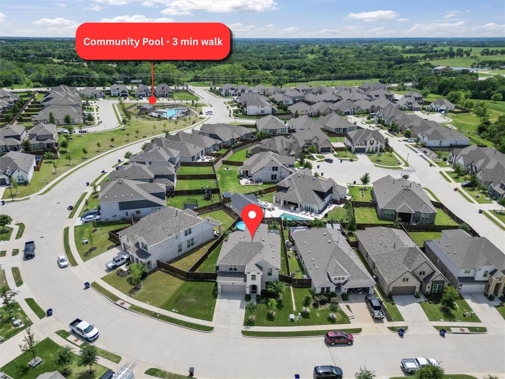 518 North Eagle Pt Road Van Alstyne, TX 75495 - Photo 5 of 40