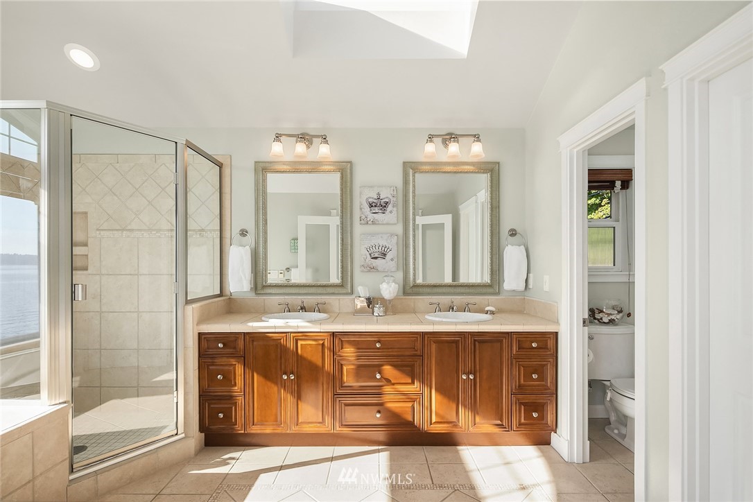 6811 Ripley Ln S East Renton, WA 98056 - Photo 29 of 40 Gallery Image 29