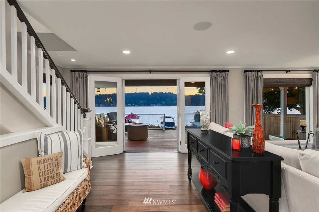6811 Ripley Ln S East Renton, WA 98056 - Photo 7 of 40 Gallery Image 7