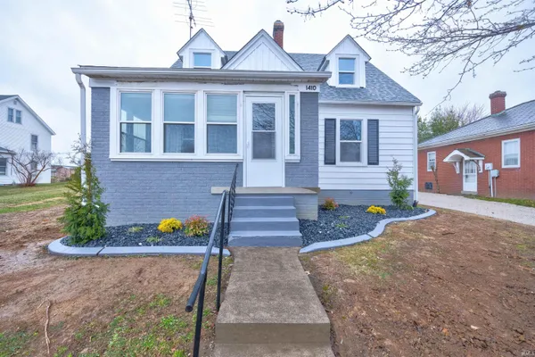 $229,900 | 1410 Main Street, Ferdinand, IN 47532