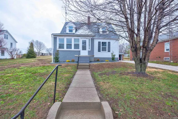 $229,900 | 1410 Main Street, Ferdinand, IN 47532