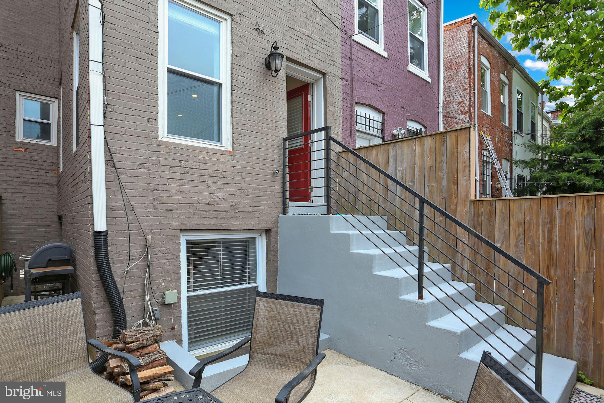 43 Hanover Place Northwest, Unit 1 Washington, DC 20001 - Photo 20 of 23 a view of entryway with a balcony