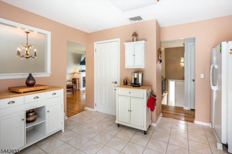 25 Kenmar Road Budd Lake, NJ 07828 - Photo 10 of 26
