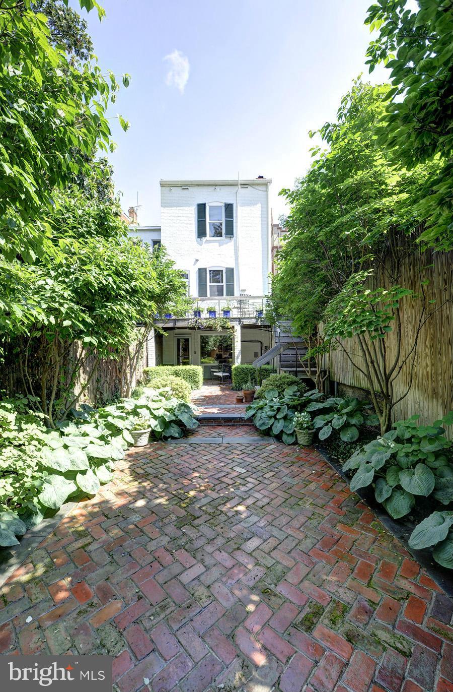 3040 Q Street Northwest Washington, DC 20007 - Photo 15 of 30 Rear of house and garden