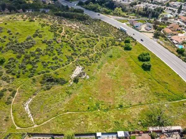 $1,074,000 | 9126 Sinsonte Lane, Lakeside, CA 92040